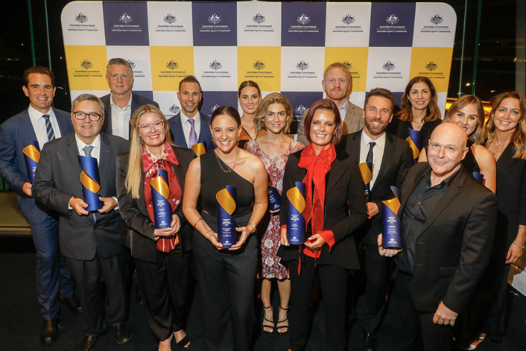 Náutico Proporcional explorar Rooney, News Corp among winners at Media Awards | Commonwealth Games  Australia